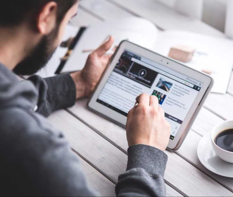 SMEs must adapt to digital competition